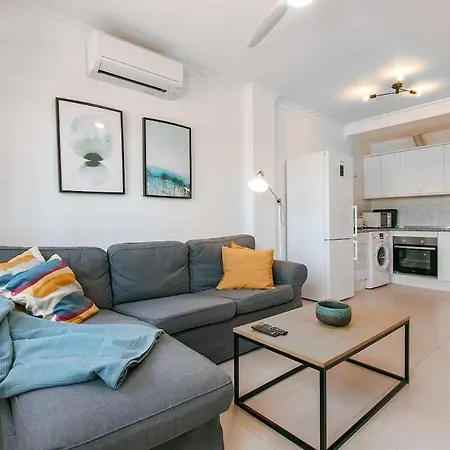 Vacation Quiet & Close To Beach Appartamento Nerja